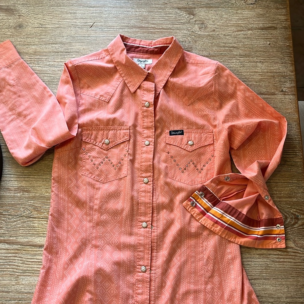Wrangler Retro blouse with crystal rhinestones